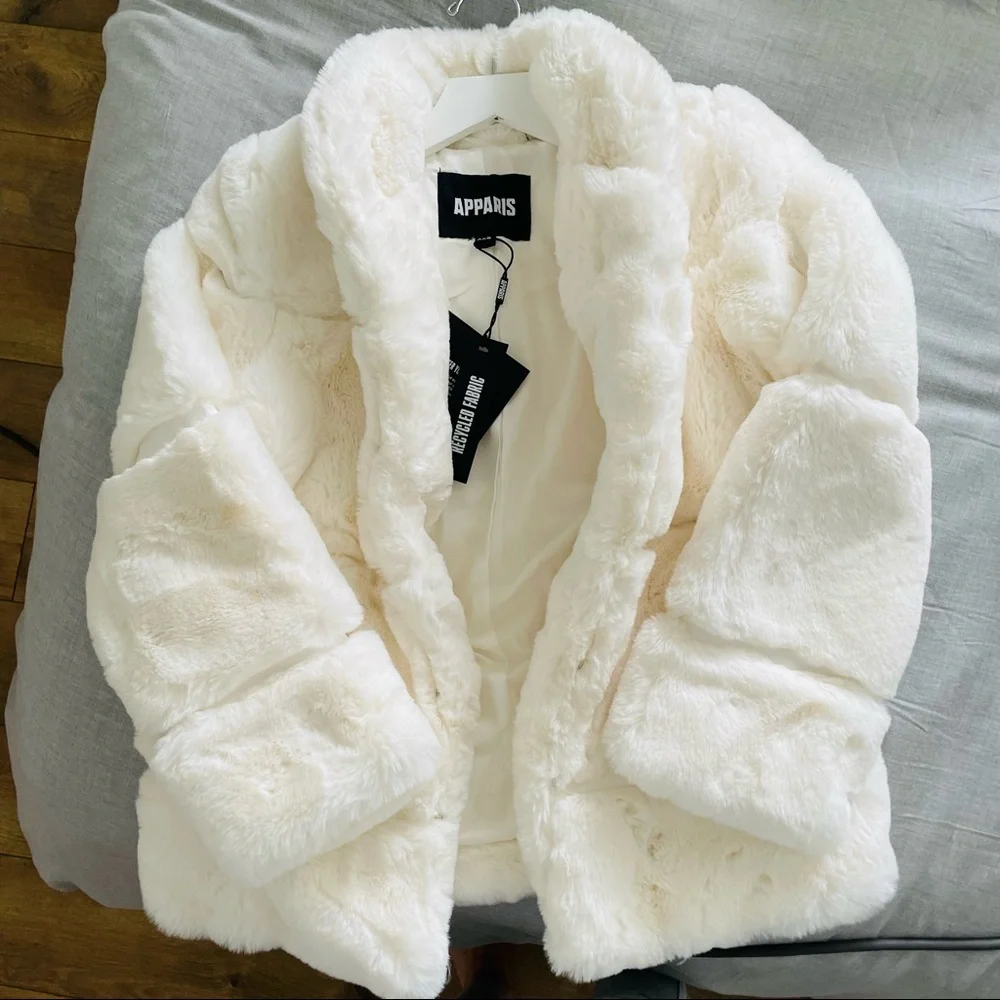 White Faux Fur Apparis Jacket Size XXS - Picture 1 of 3